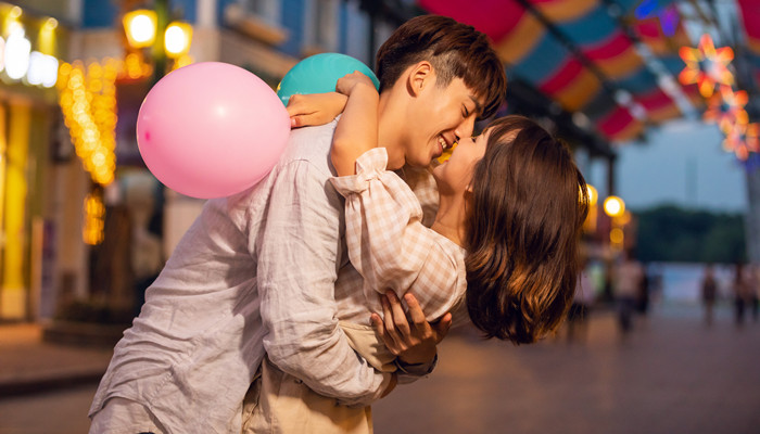 能让摩羯男方寸大乱的女人 能让摩羯男方寸大乱的星座女人