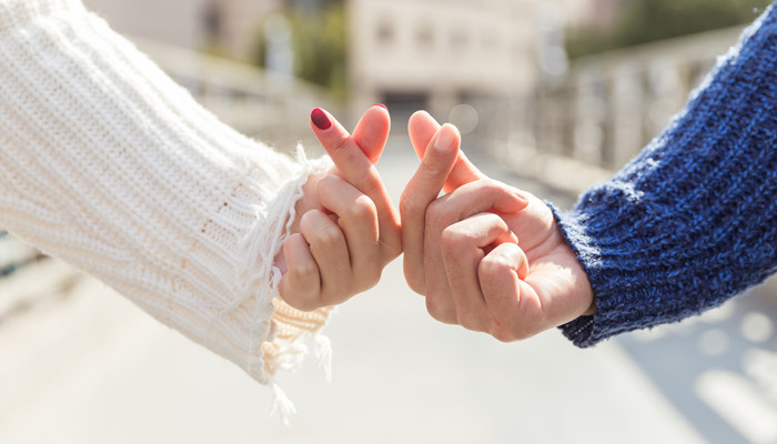 跟水瓶座最暧昧的星座 跟水瓶座最暧昧的星座有哪些