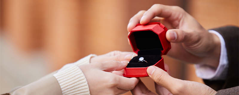 狮子女大部分嫁给了谁 狮子女最后都嫁给了什么星座