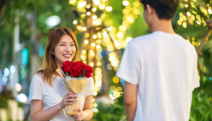 双子男念念不忘的女人 双子男念念不忘的星座女