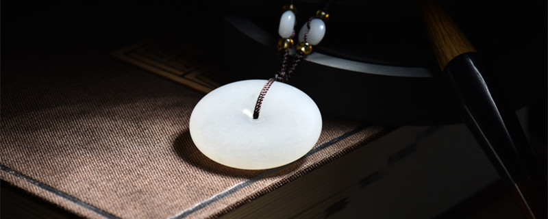 12星座宝石颜色是什么 12星座对应的宝石