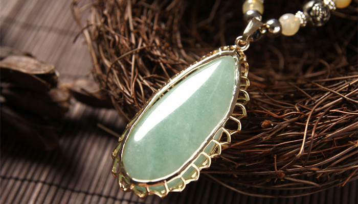 12星座宝石颜色是什么 12星座对应的宝石