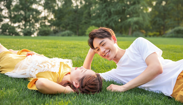 天秤男最心疼哪种女孩 天秤男最心疼的女孩