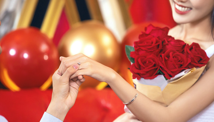 对待爱情最专一的星座男 哪些星座的男生对待爱情最专一