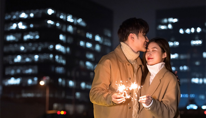 白羊女最吸引哪个星座男 白羊女最吸引的星座男