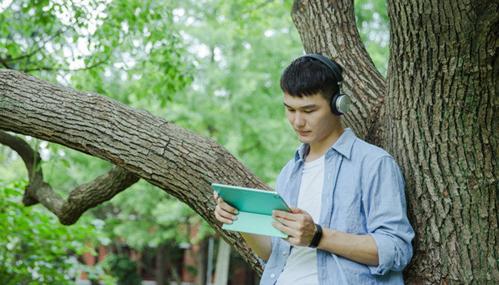 双子男分手后多久找你 双子男性格特点