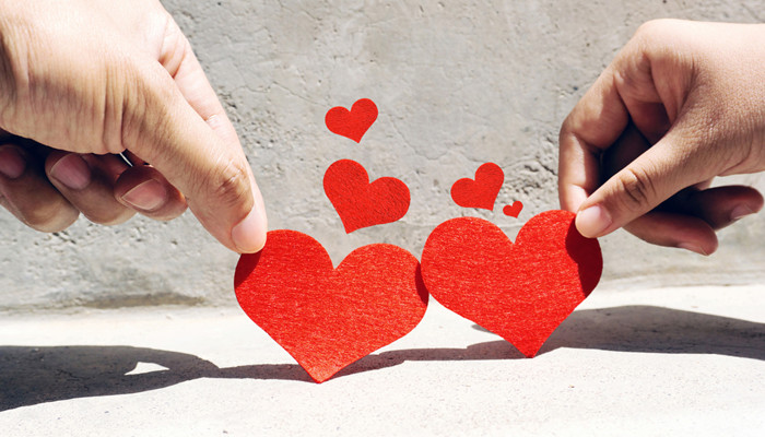 巨蟹男最疼哪个星座女 哪个星座的女生会被巨蟹男疼爱