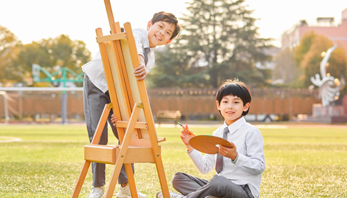 画画最好看的星座排名 什么星座画画好看