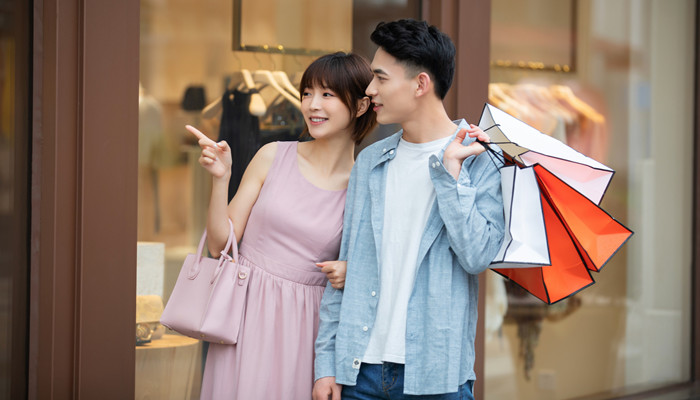 和水瓶座最配的星座排名 哪个星座的人和水瓶座最般配