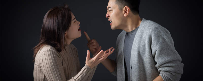 水瓶爱上哪个星座最痛苦 水瓶座爱上谁最心痛