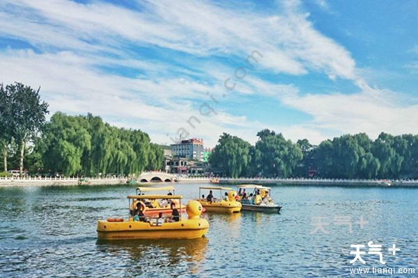 北京免费旅游景点排名(北京旅游景点排名第一的是哪个景点)