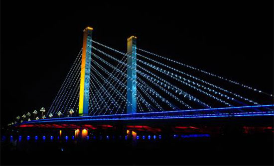 济宁凯赛大桥图片