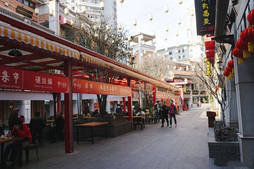 武汉美食街哪里最正宗 武汉本地人去的小吃街推荐