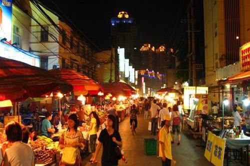  南昌最受欢迎的小吃街有哪些 南昌小吃街介绍
