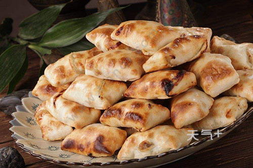 乌鲁木齐美食小吃有哪些 新疆乌鲁木齐的美食介绍