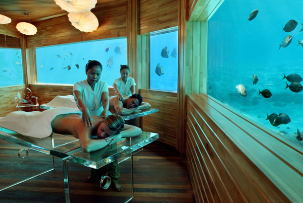 迪拜海底酒店叫什么 迪拜水下酒店住一晚多少钱