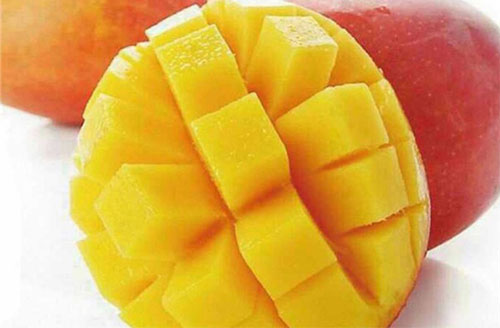吃芒果的好处和坏处 吃芒果有啥注意事项