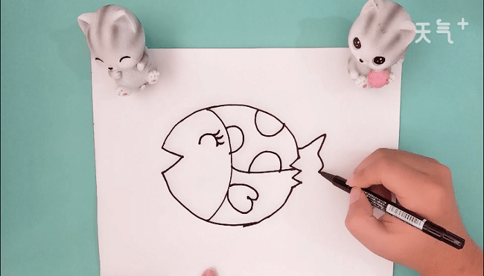 1-3岁鱼的简笔画 1-3岁鱼的画报