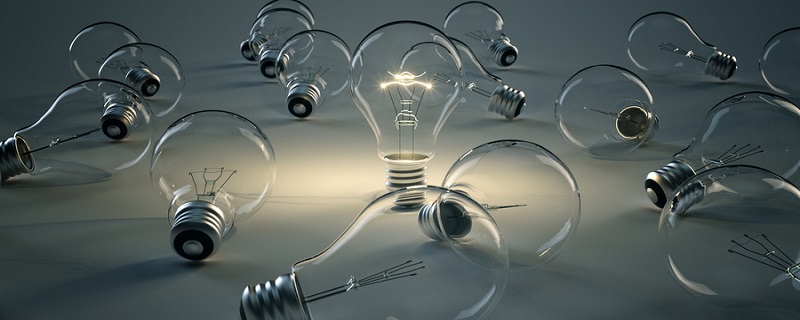 爱迪生发明电灯的故事 爱迪生发明电灯的励志故事