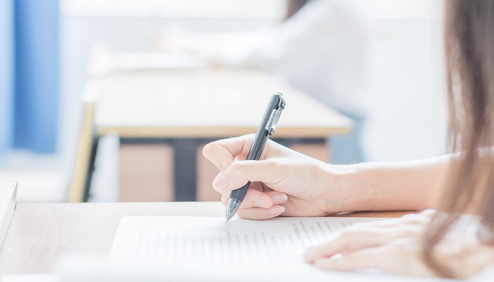 什么是高职英语 3b92b01a9cda4255.jpg