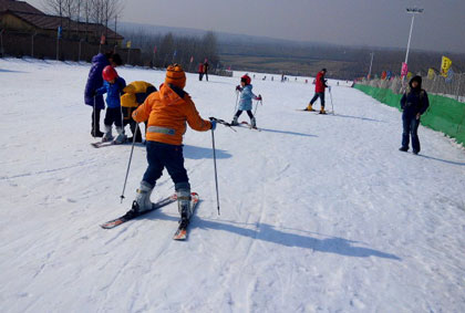 清闲庄园滑雪场