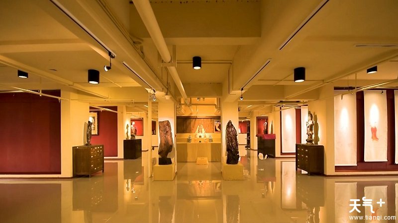 宝林博物馆,位于重庆市渝北区龙展路99号,景区占地约30亩,主体展馆