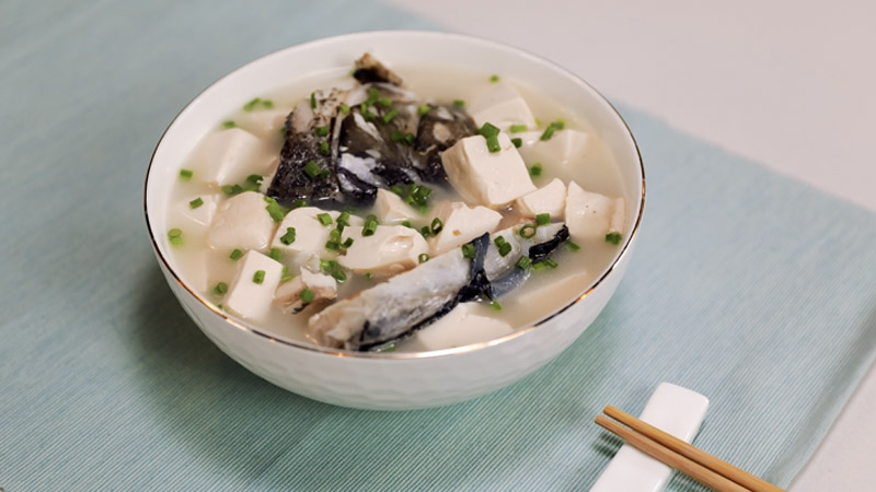 鱼头豆腐汤的做法 鱼头豆腐汤怎么做好吃