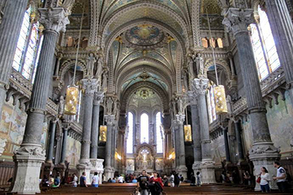 里昂主教座堂