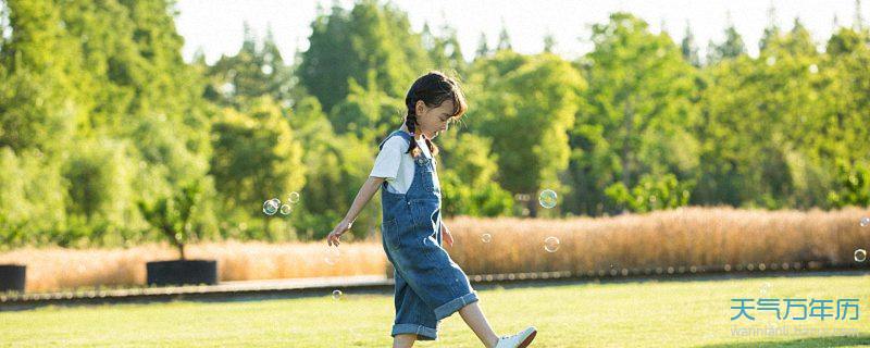 带昕字的100分女孩名字 带昕字最好的女孩名字 - 万年历