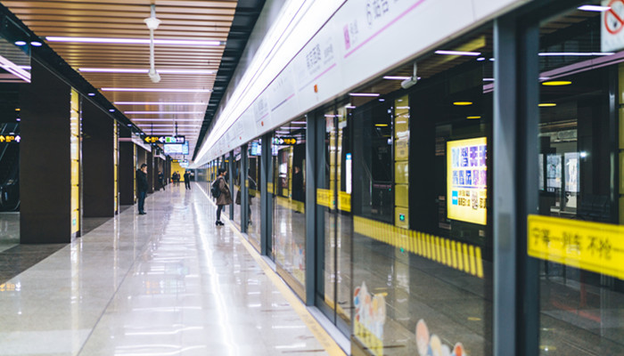 深圳地铁一号线运营时间