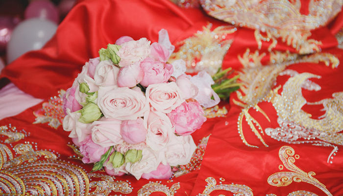 新娘头花有哪几种类型 新娘头花有几种类型