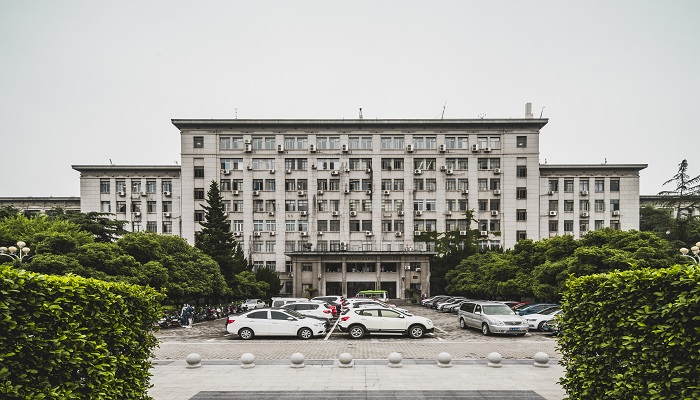 湖南科技大学潇湘学院是几本