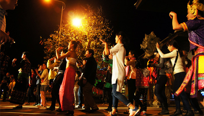 傣族孔雀舞的起源 傣族孔雀舞的起源与发展