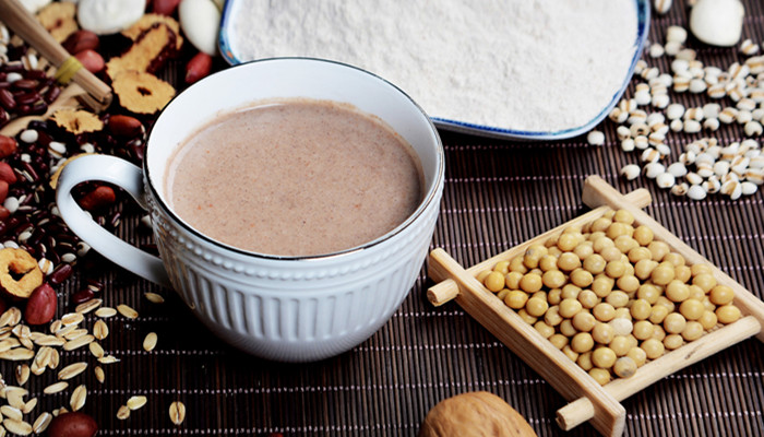 核桃汁把手弄黑了怎么快速洗去核桃汁要怎么清洗