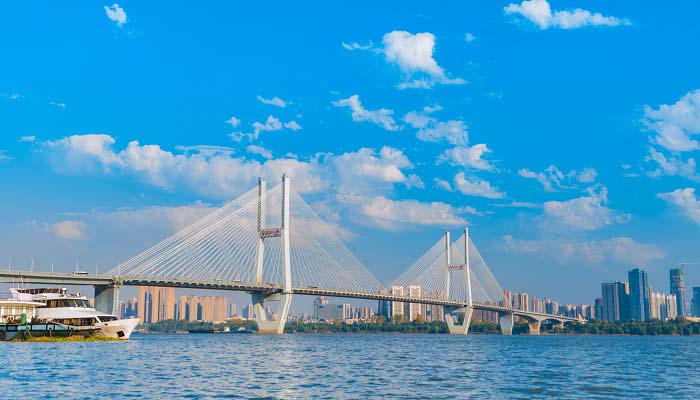 长江源头和黄河源头在哪个省 长江的源头和黄河的源头在哪里 