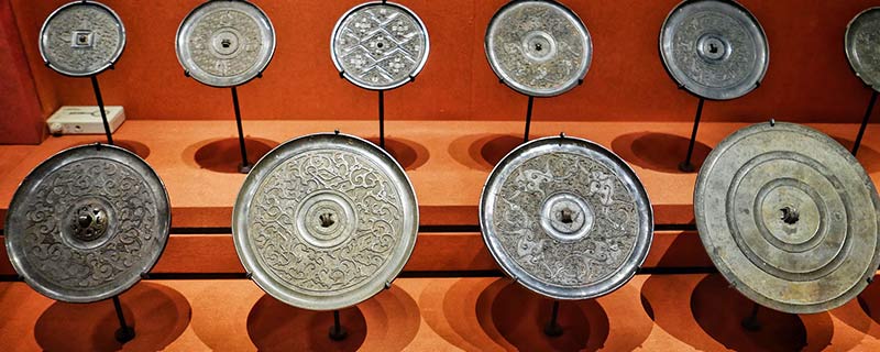 古代铜镜能照清楚人吗古代铜镜的看得清吗