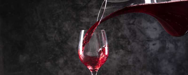 干白葡萄酒和干红葡萄酒的区别