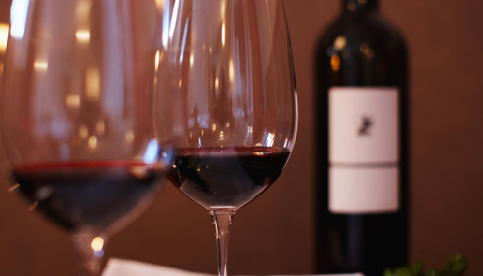 自酿红葡萄酒能放多久 自己做的红葡萄酒能放多长时间