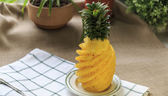 如何削菠萝 自己在家如何削菠萝