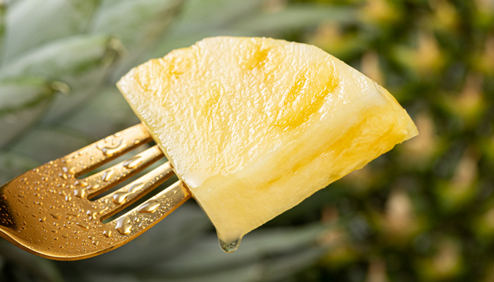菠萝用盐水泡多久能吃