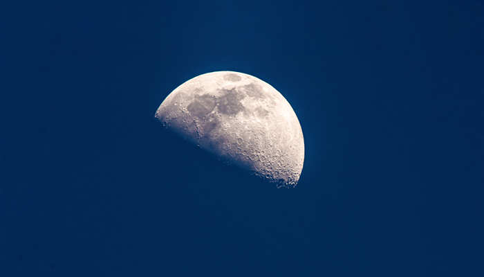月亮1.jpg