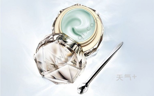 去眼袋眼霜排行榜_眼霜选的好情人在高考口碑超高的全能眼霜排行榜