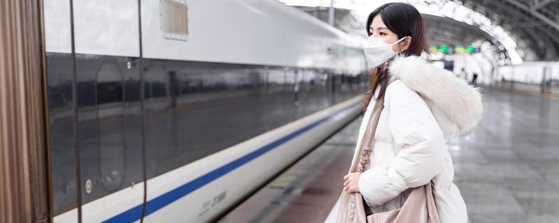 上海地铁回应女乘客被夹身亡 上海地铁回应女乘客被夹身亡说了什么