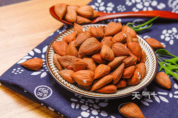 堅(jiān)果類有哪些 堅(jiān)果類食品有哪些
