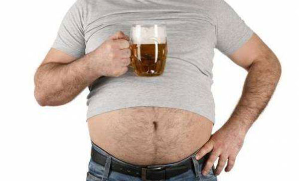 啤酒肚真是喝啤酒造成的吗如何减掉啤酒肚