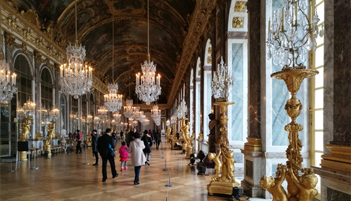 世界上最大的宫殿 世界上最大的宫殿是什么宫