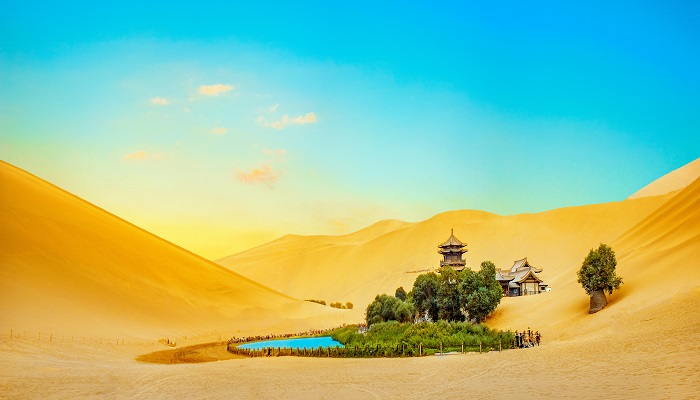 中国最大的沙漠是 中国最大的沙漠是哪个沙漠