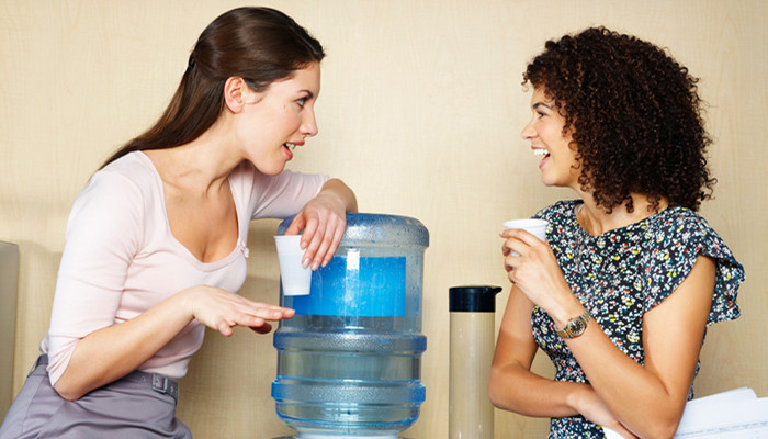 饮水机怎么清洗 饮水机应该怎么清洗