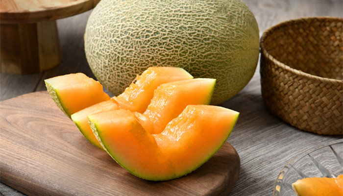 哈密瓜的籽能吃吗 哈密瓜的籽能直接吃吗