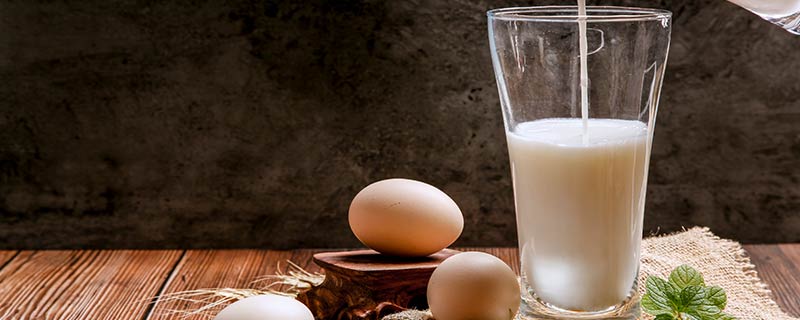煮牛奶加糖对营养成分有影响吗 煮牛奶加糖对营养成分有没有影响